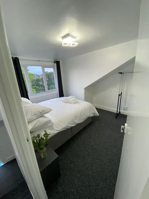 2 Bedroom Flat In ロンドン エクステリア 写真