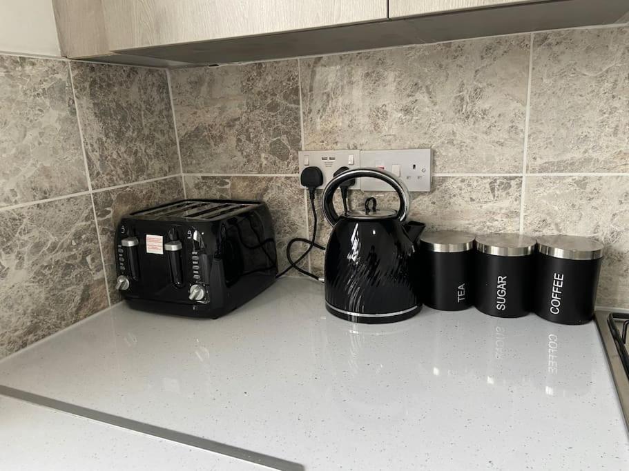 2 Bedroom Flat In ロンドン エクステリア 写真